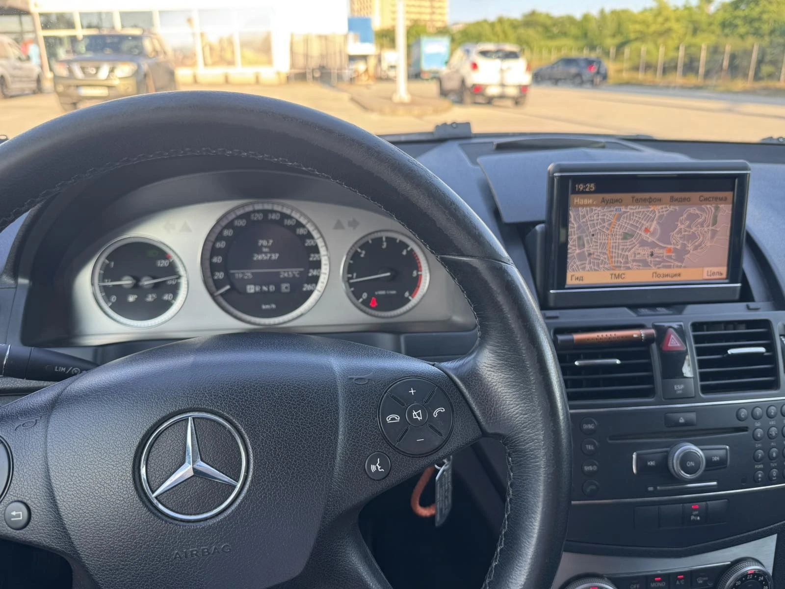 Mercedes-Benz C 220 W204, снимка 8 - Автомобили и джипове - 54812817