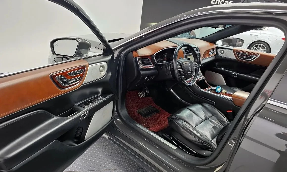 Lincoln Continental 3.0 Presidential AWD , снимка 9 - Автомобили и джипове - 54848733