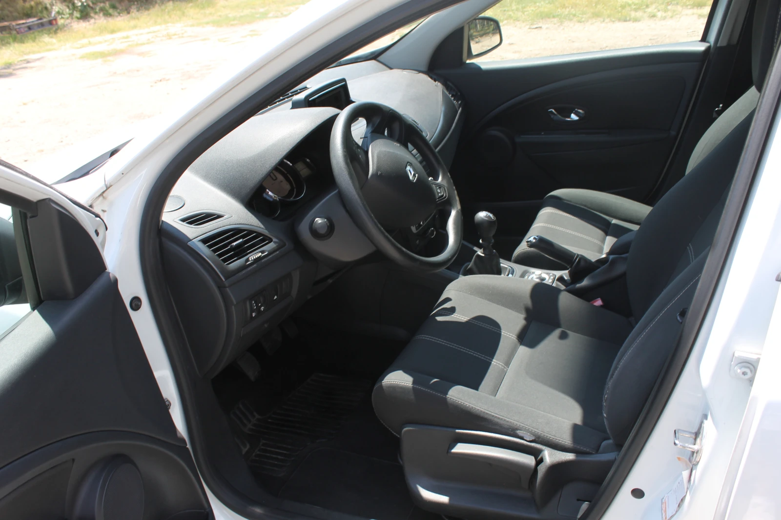 Renault Megane ИТАЛИЯ, НОВ ВНОС, EVRO 5B, снимка 10 - Автомобили и джипове - 54854149