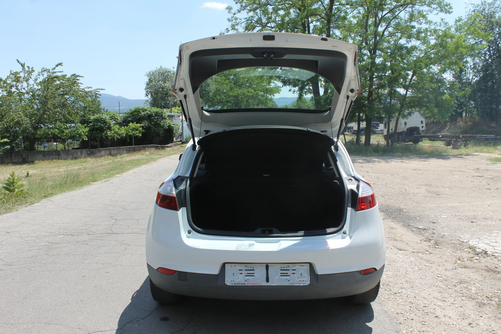 Renault Megane ИТАЛИЯ, НОВ ВНОС, EVRO 5B, снимка 8 - Автомобили и джипове - 54854149