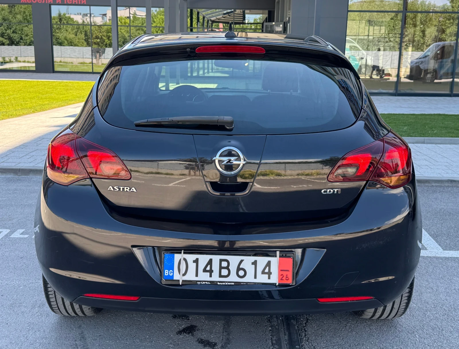 Opel Astra 1, 7 CDTi* COSMO* РЕАЛНИ КМ* EURO 5, снимка 8 - Автомобили и джипове - 54854386
