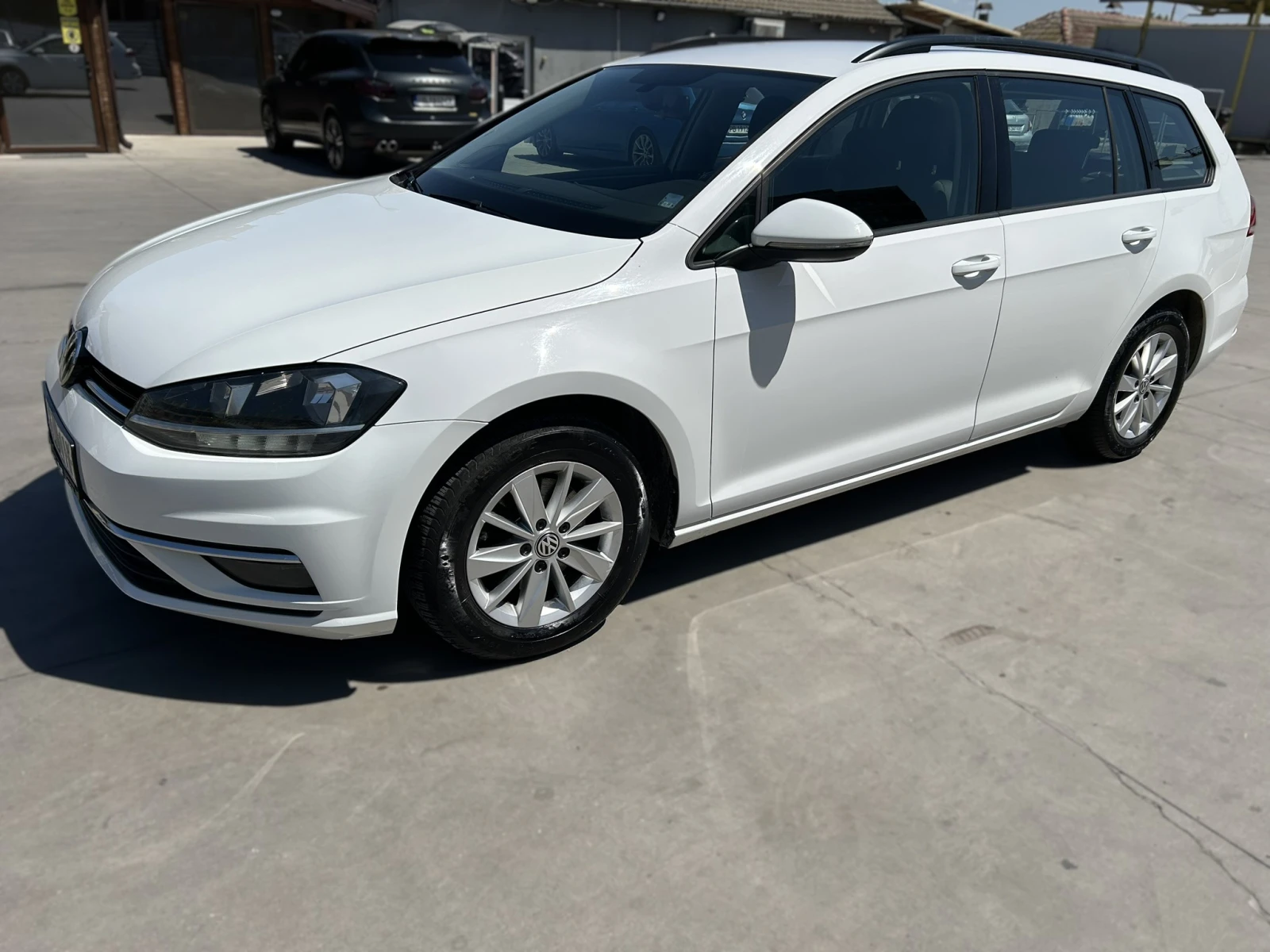 VW Golf Variant, снимка 6 - Автомобили и джипове - 55664010