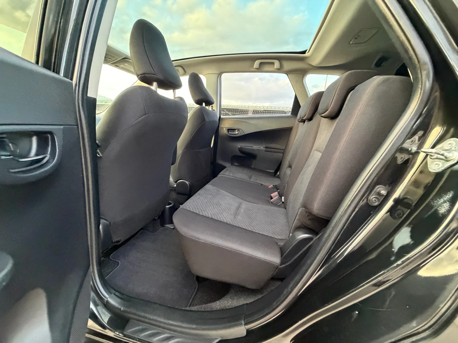 Subaru Trezia 1.4D4D ������� �������� ���� | Mobile.bg � ����������� 8