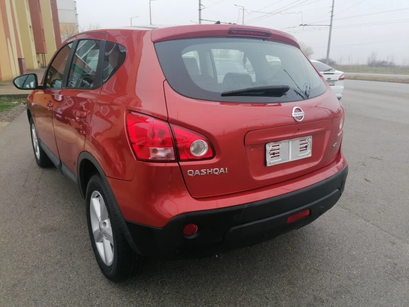 Nissan Qashqai 1.5 DCI ITALIQ , снимка 4 - Автомобили и джипове - 45858163