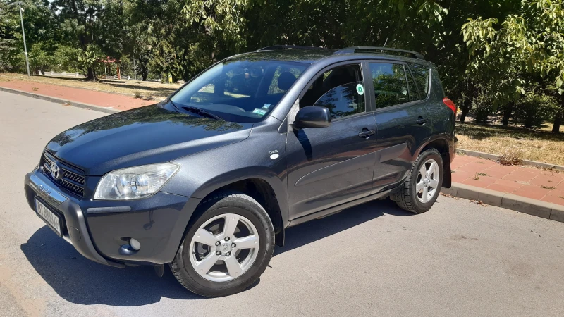 Toyota Rav4, снимка 2 - Автомобили и джипове - 46993080