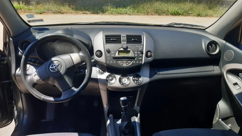 Toyota Rav4, снимка 8 - Автомобили и джипове - 46993080