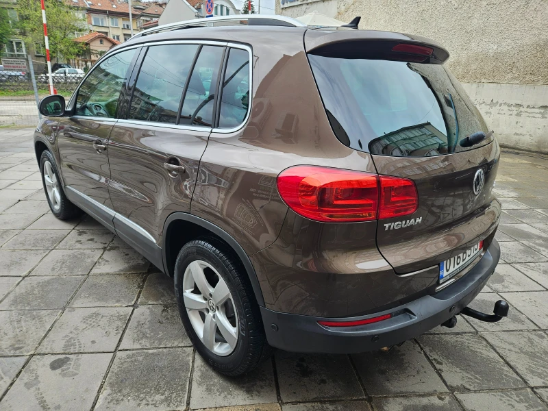 VW Tiguan ПАНОРАМА/KEYLESS, снимка 3 - Автомобили и джипове - 52395137