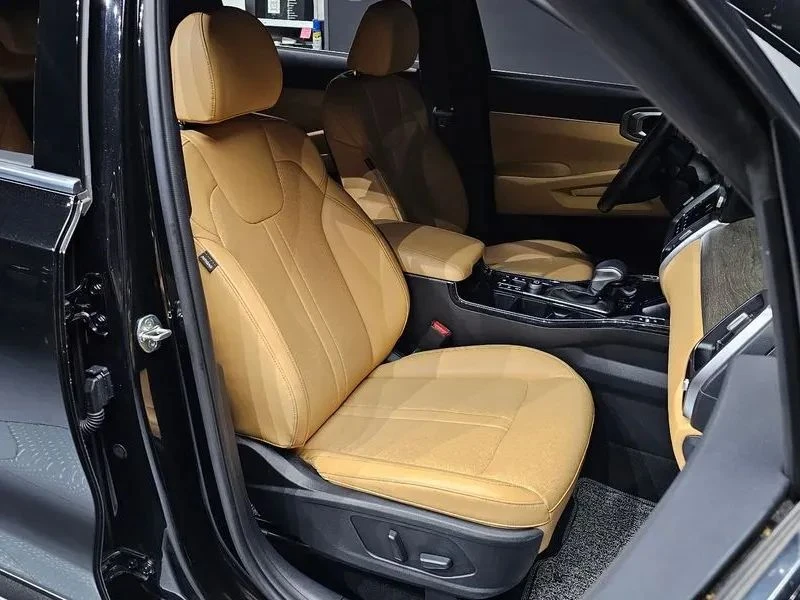 Kia Sorento, снимка 12 - Автомобили и джипове - 56690824