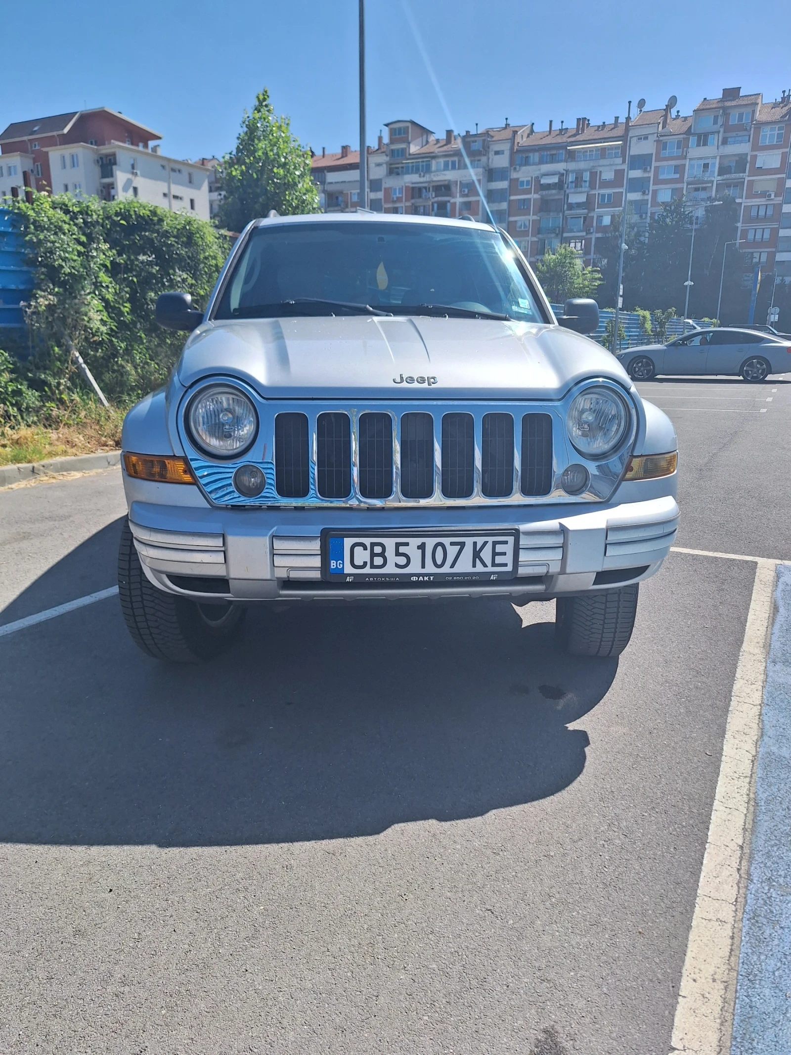 Jeep Cherokee  - изображение 4