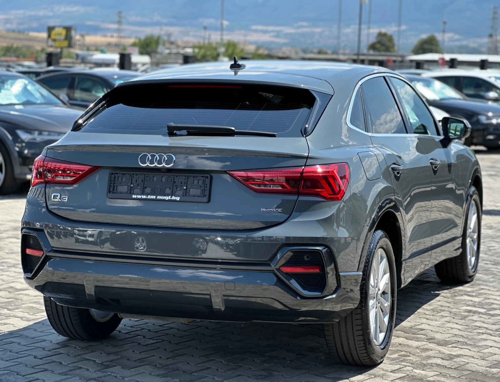 Audi Q3 Sportback QUATTRO* DIGITAL* 2.0TDI* 150kc* TOP*  - изображение 6