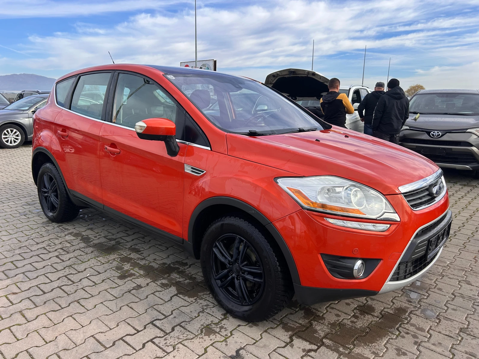 Ford Kuga 2.0TDCI 4X4 PANORAMA/KOJA EURO 5 - изображение 4