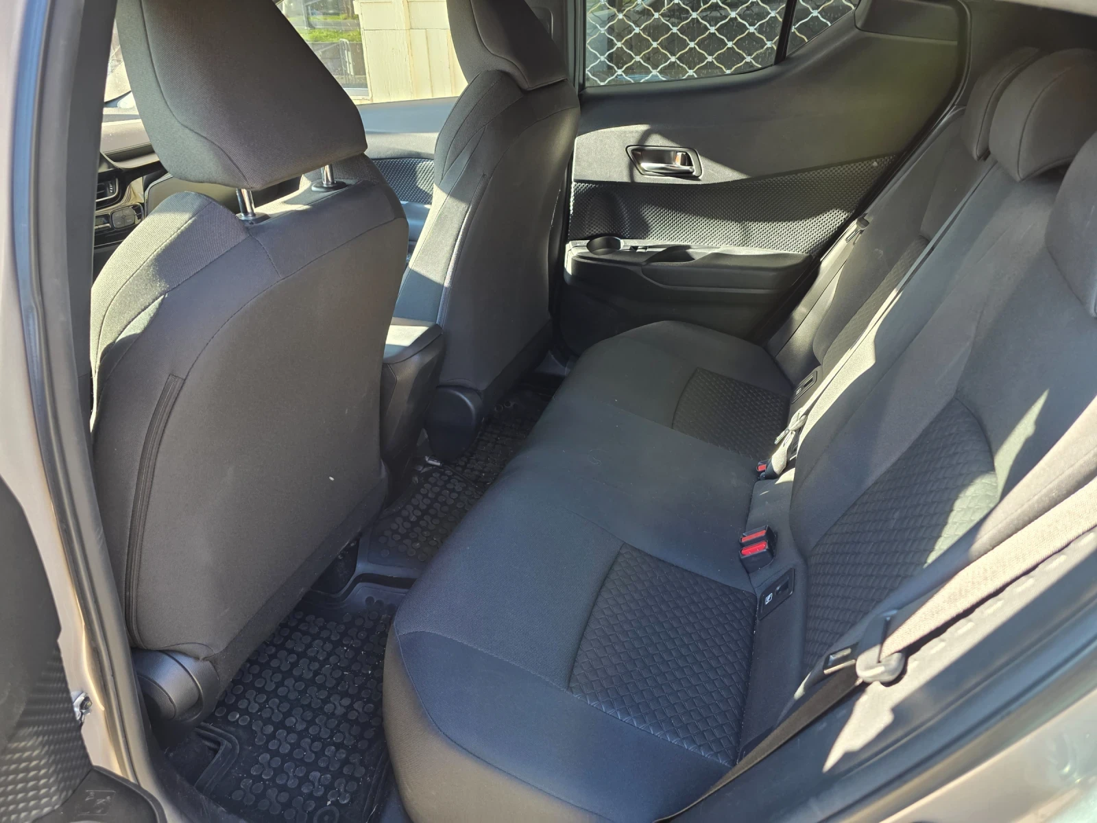 Toyota C-HR benzin  | Mobile.bg � ����������� 7