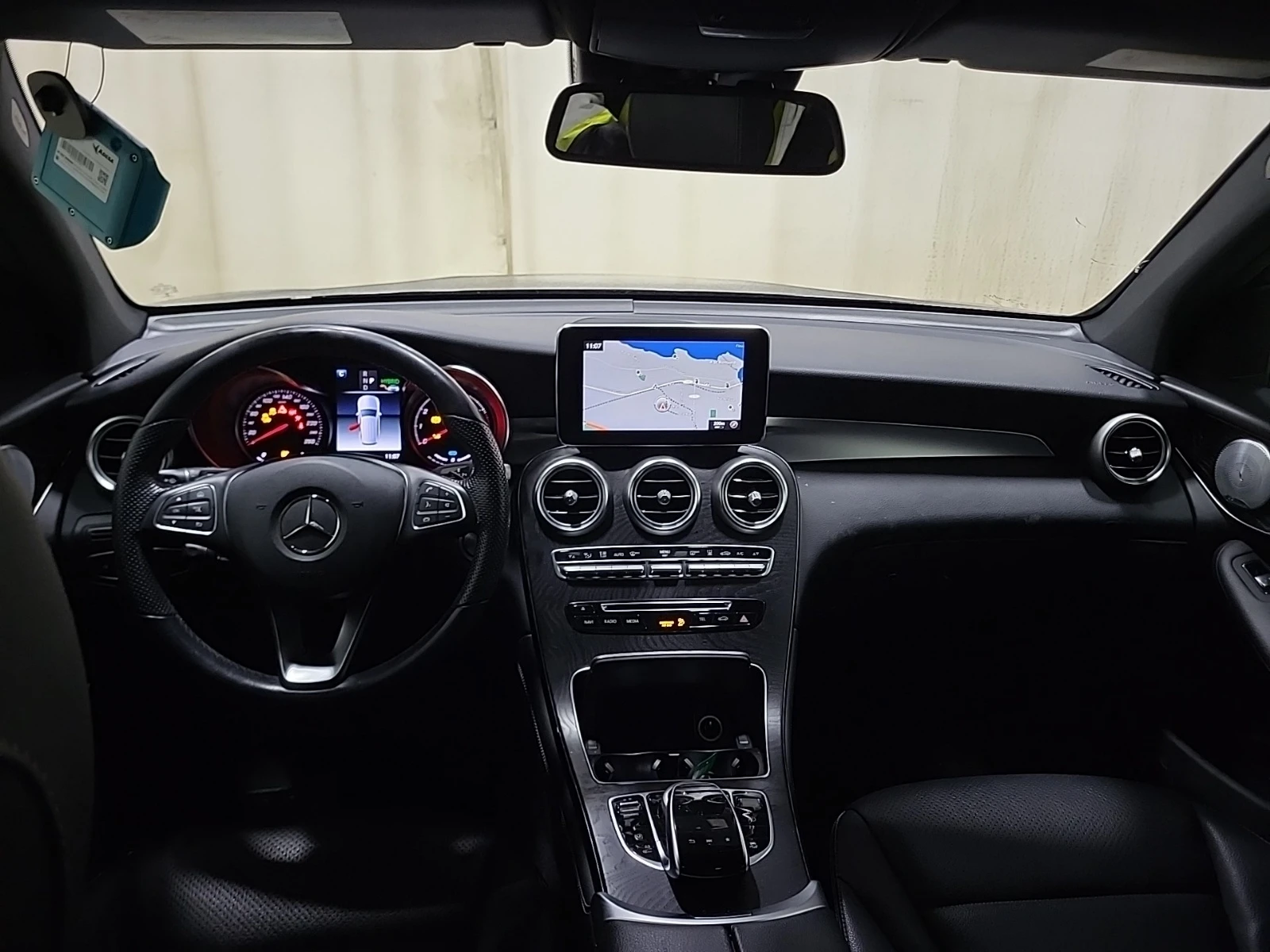 Mercedes-Benz GLC 350 E HYBRID * ����� �������� * ������� ������� *  | Mobile.bg � ����������� 9