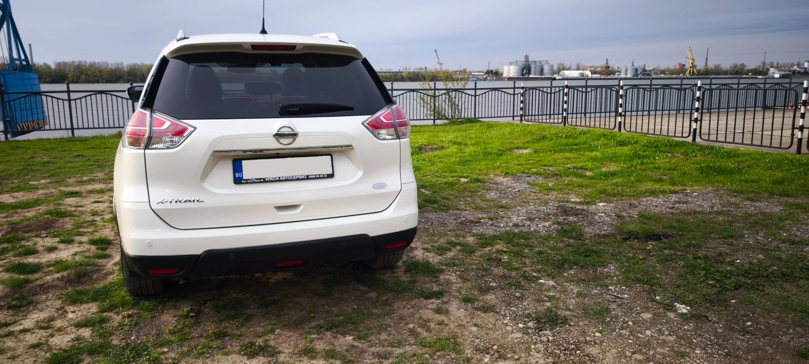 Nissan X-trail �32 | Mobile.bg � ����������� 8