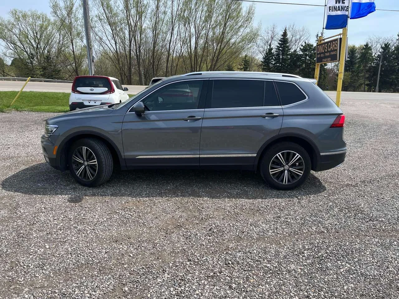 VW Tiguan * Highline * 2 �����* PANO* KEYLESS* �������*  | Mobile.bg � ����������� 2