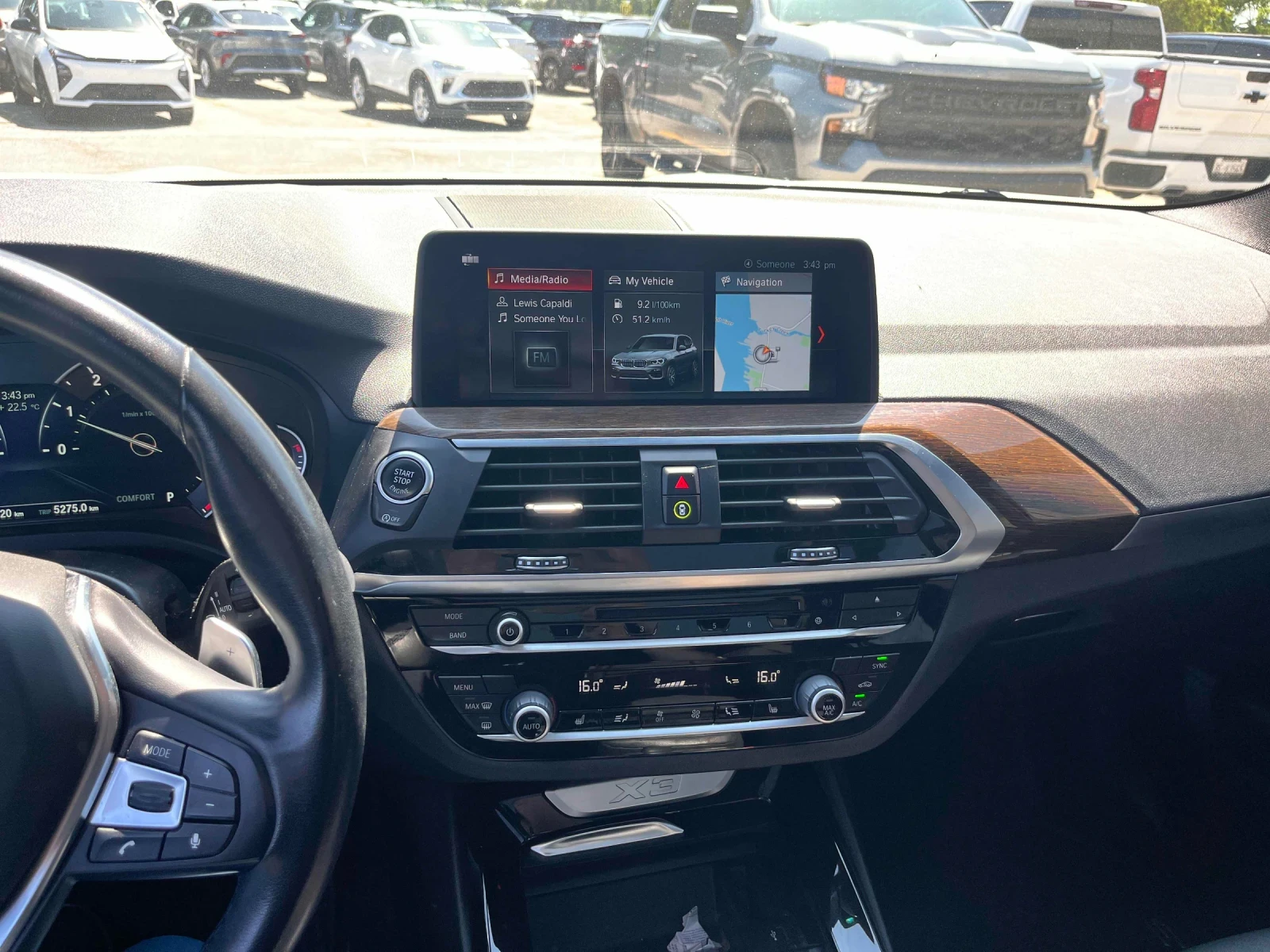 BMW X3 xDrive30i * ПОДГРЕВ * ПАНОРАМА * 2 КЛЮЧА * CARFAX, снимка 7 - Автомобили и джипове - 54722027