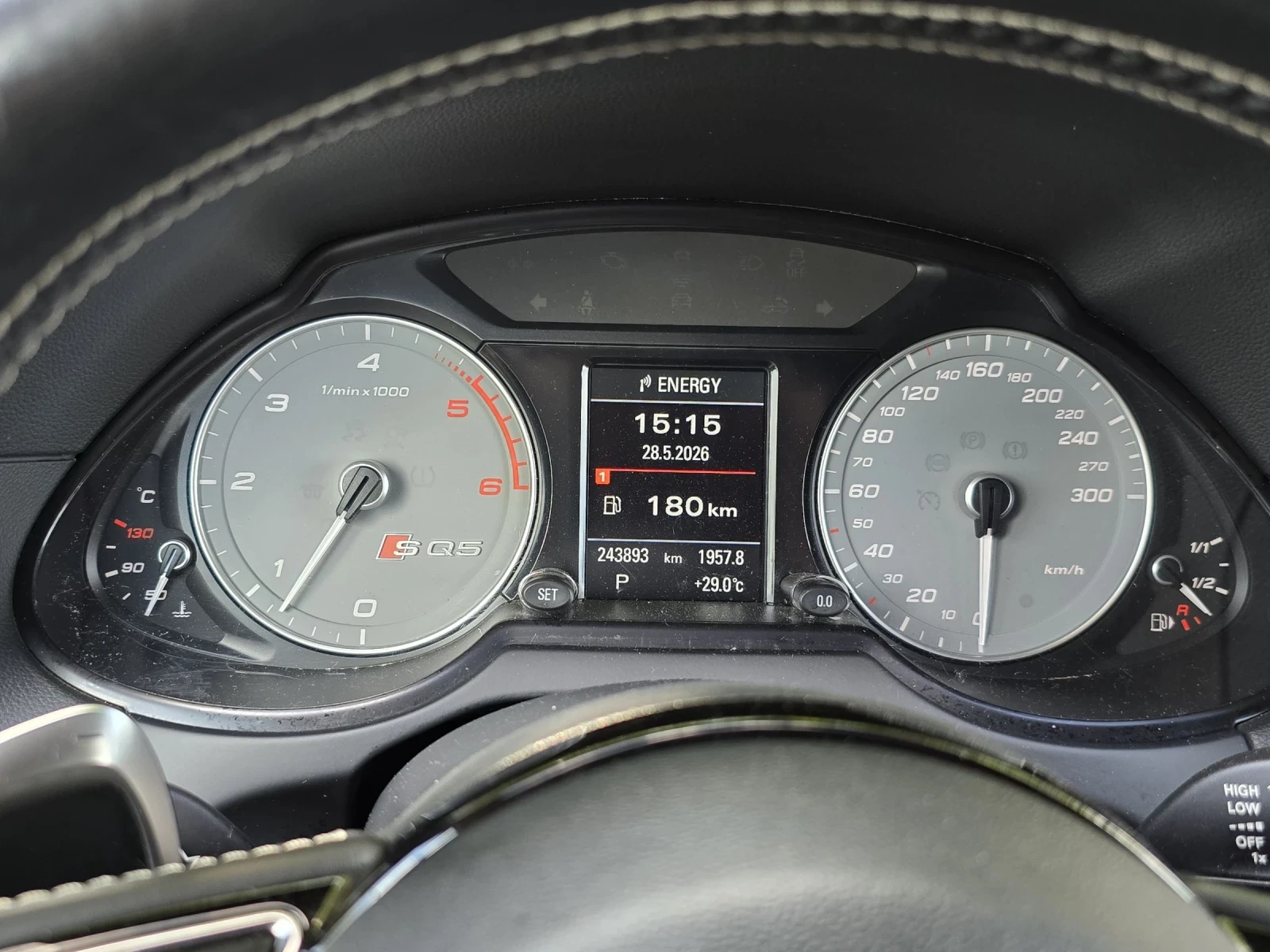 Audi SQ5 3.0Bit-313ks, снимка 9 - Автомобили и джипове - 54747104
