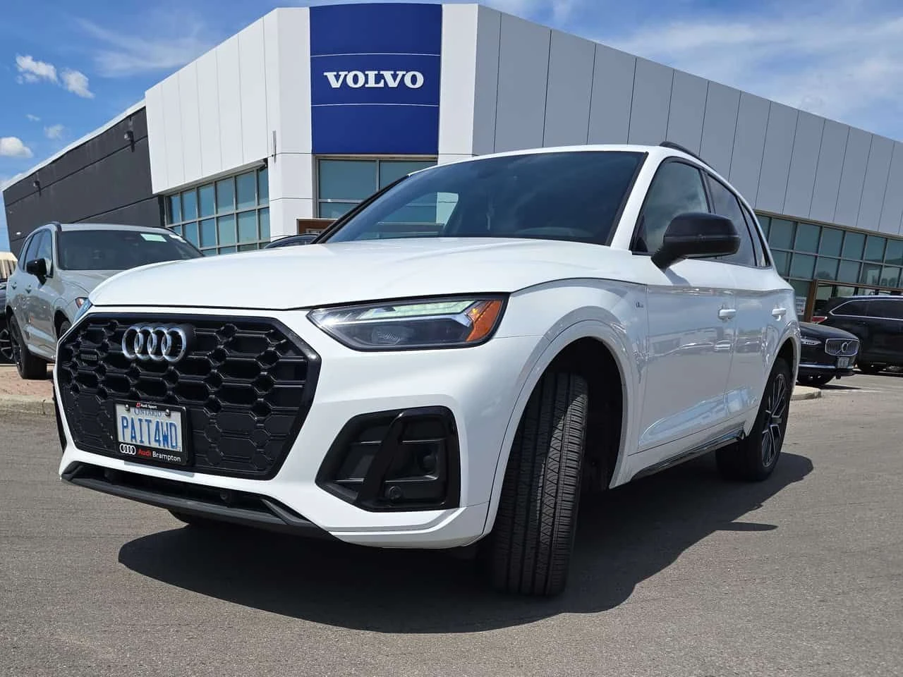 Audi Q5 Progressiv/DIS/LED/ВЪРНАТ ОТ ЛИЗИНГ 