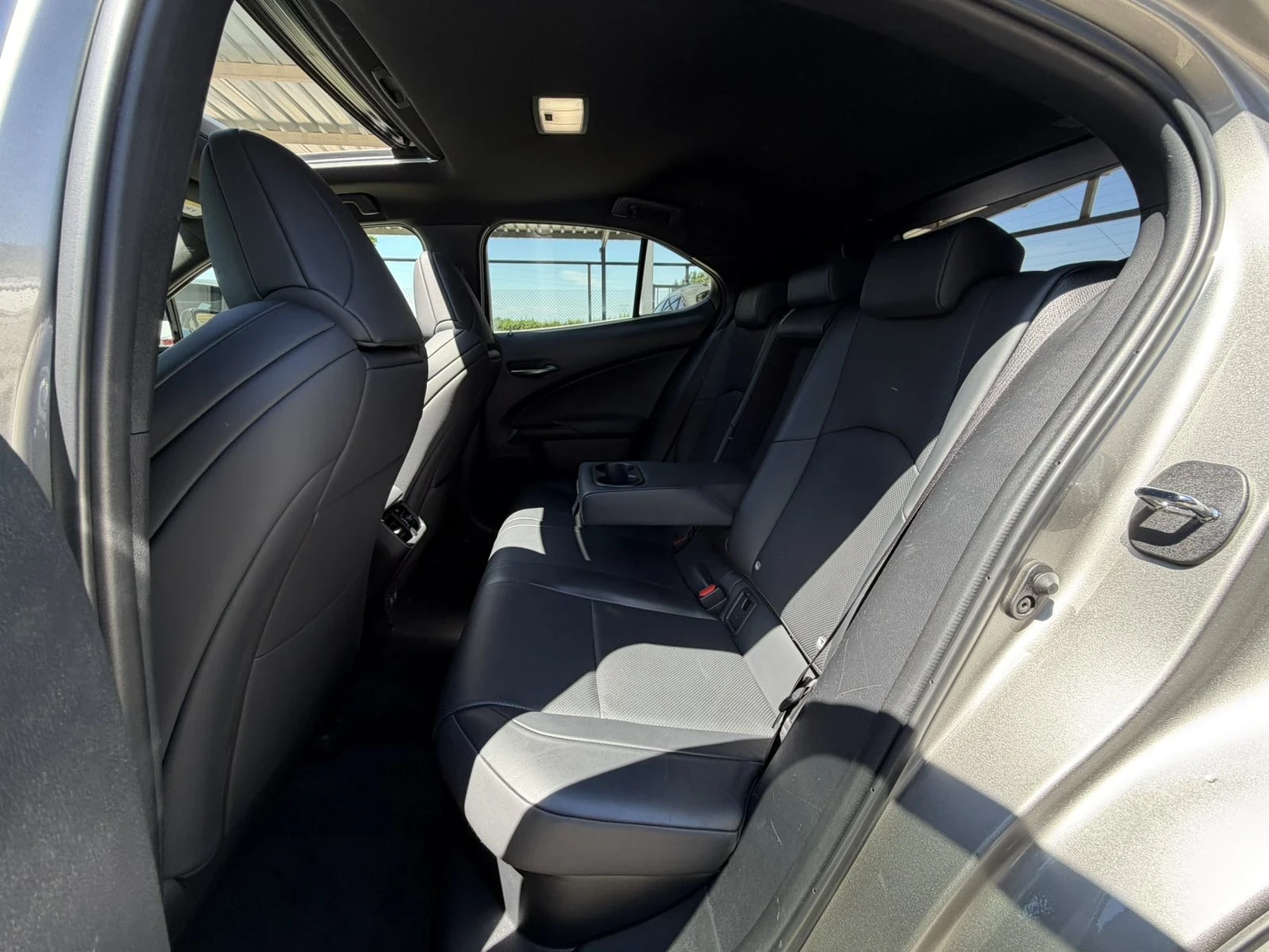 Lexus UX 250h F Sport/AWD/360Camera/HUD/BSM/Relax+ HHC  | Mobile.bg � ����������� 16