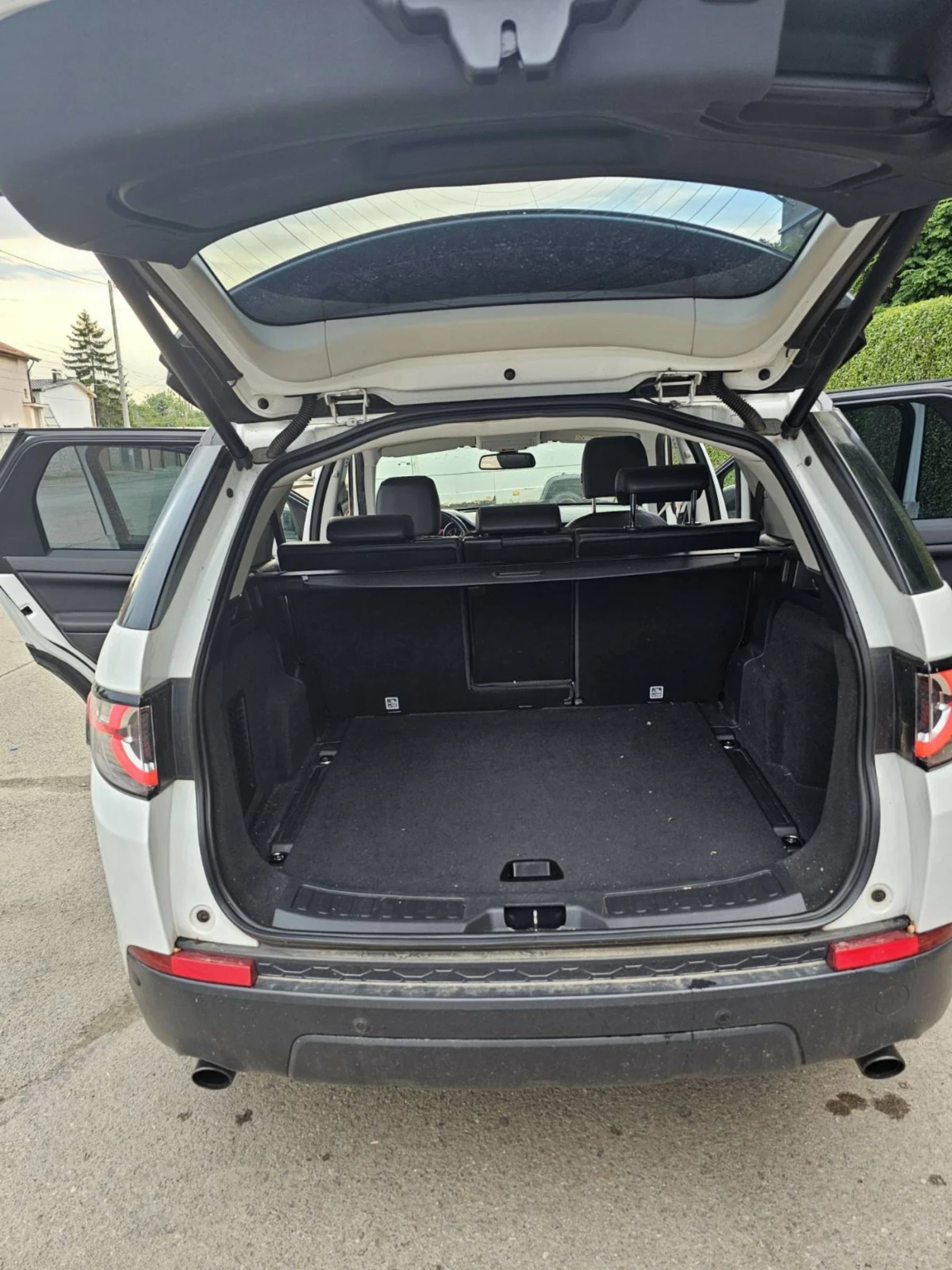 Land Rover Discovery Sport 2, 0d, снимка 5 - Автомобили и джипове - 55150852