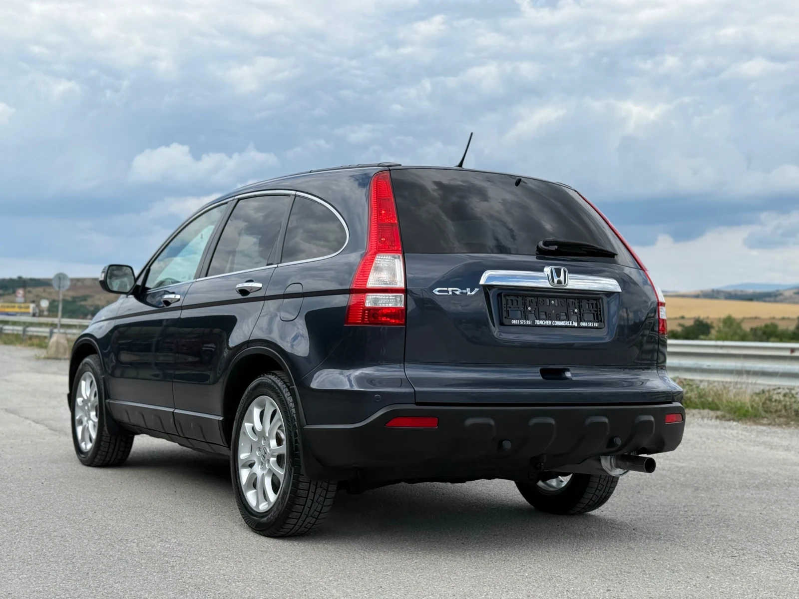 Honda Cr-v 2.0i-166.000км-НАПЪЛНО РЕАЛНИ-4х4-ПАНОРАМА-НАВИ, снимка 4 - Автомобили и джипове - 55192430