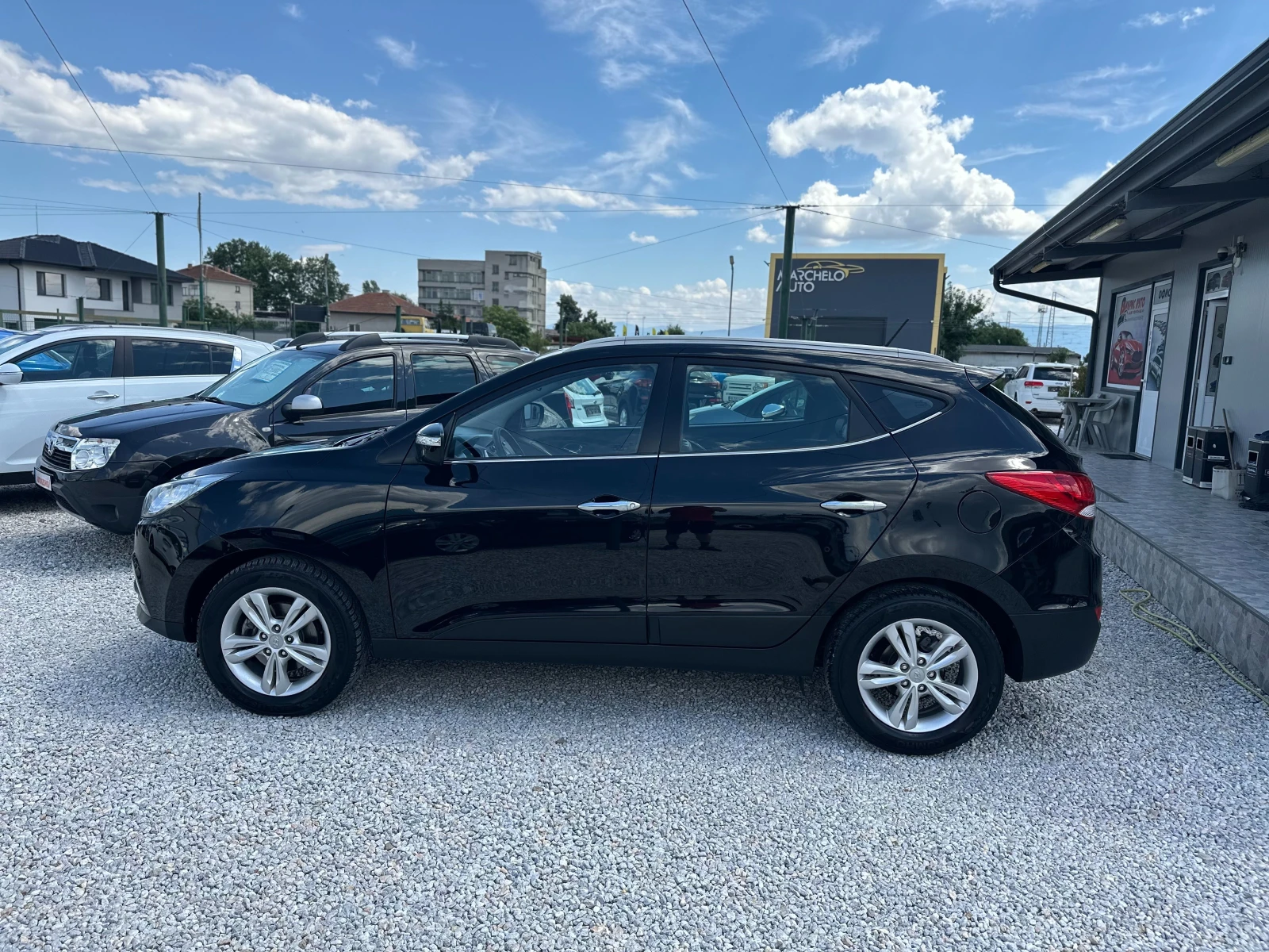 Hyundai IX35 1.7CRDI* NAVI* CarPlay* Подгрев* , снимка 3 - Автомобили и джипове - 55224732