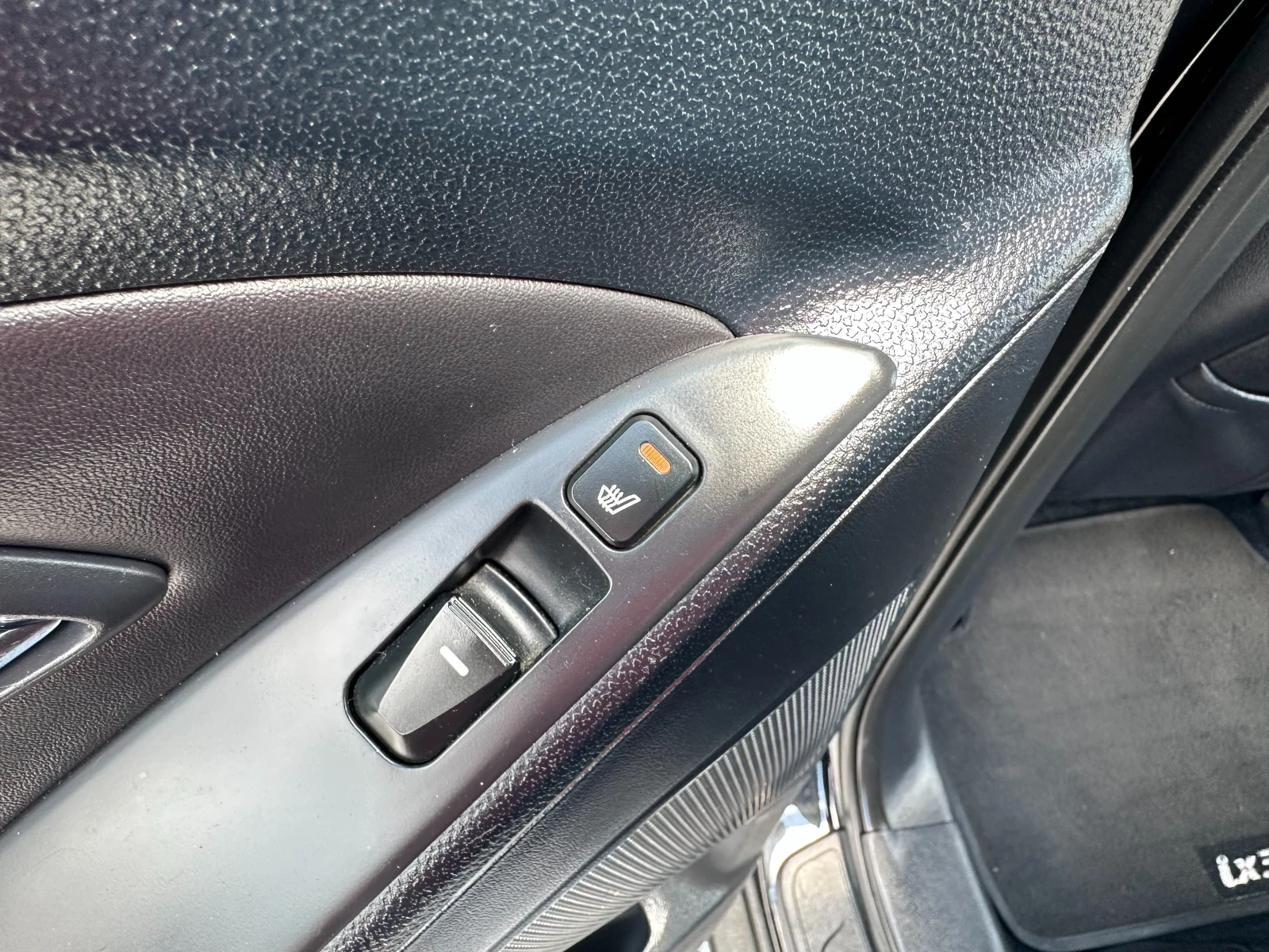 Hyundai IX35 1.7CRDI* NAVI* CarPlay* Подгрев* , снимка 14 - Автомобили и джипове - 55224732