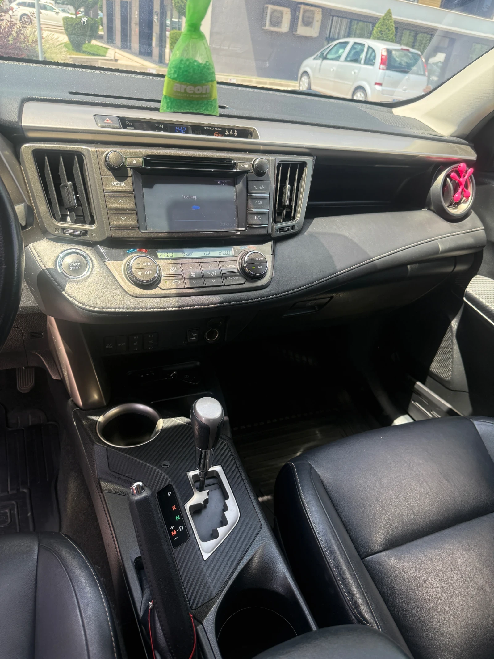 Toyota Rav4, снимка 10 - Автомобили и джипове - 55316374
