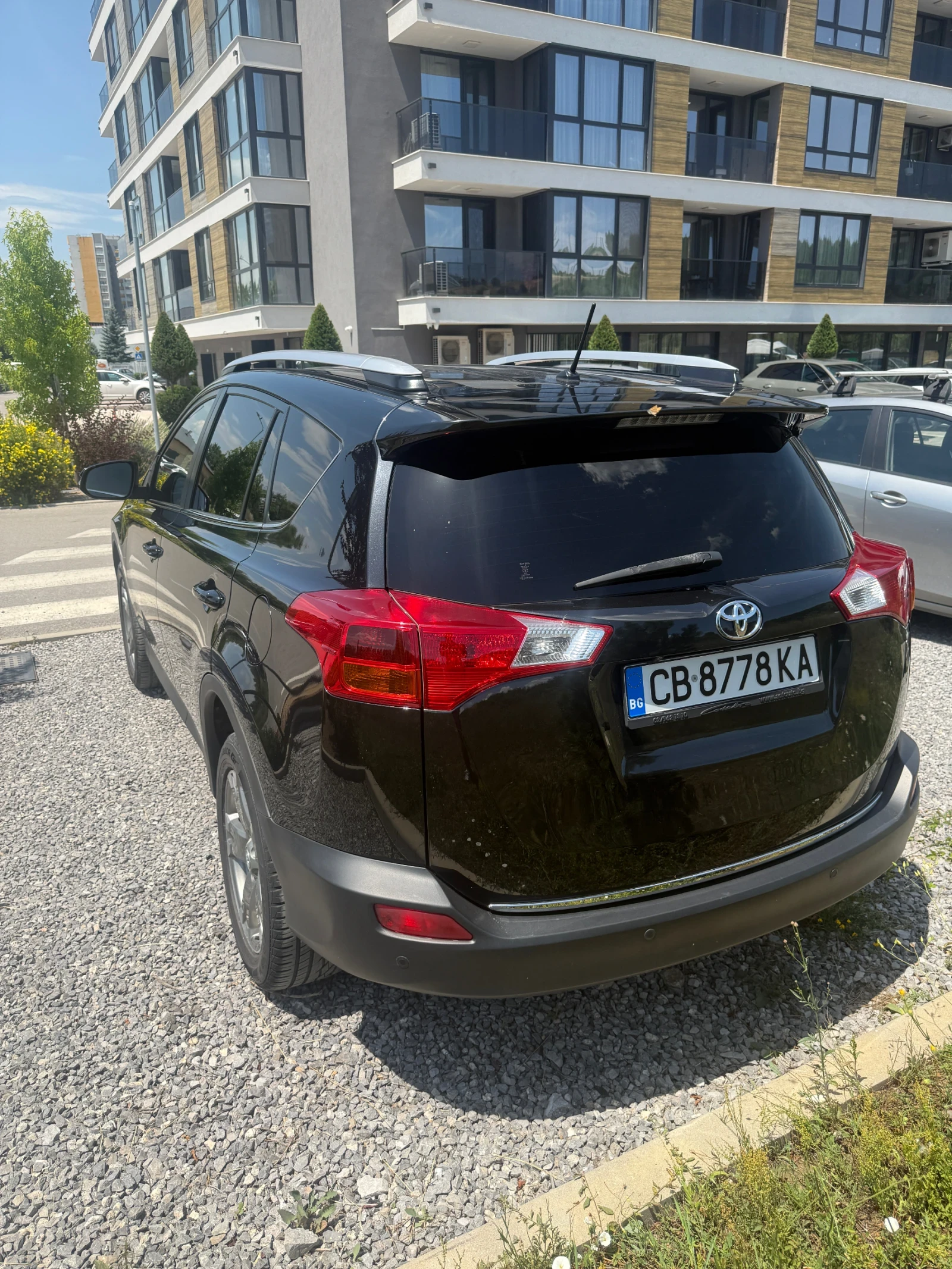 Toyota Rav4, снимка 15 - Автомобили и джипове - 55316374