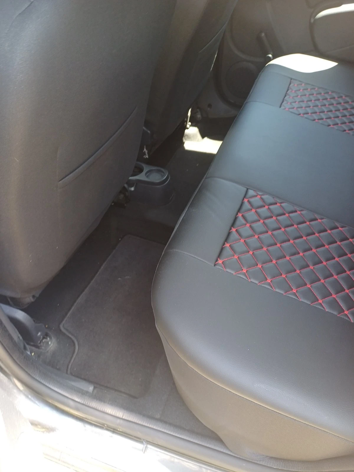 Dacia Duster, снимка 9 - Автомобили и джипове - 55353358