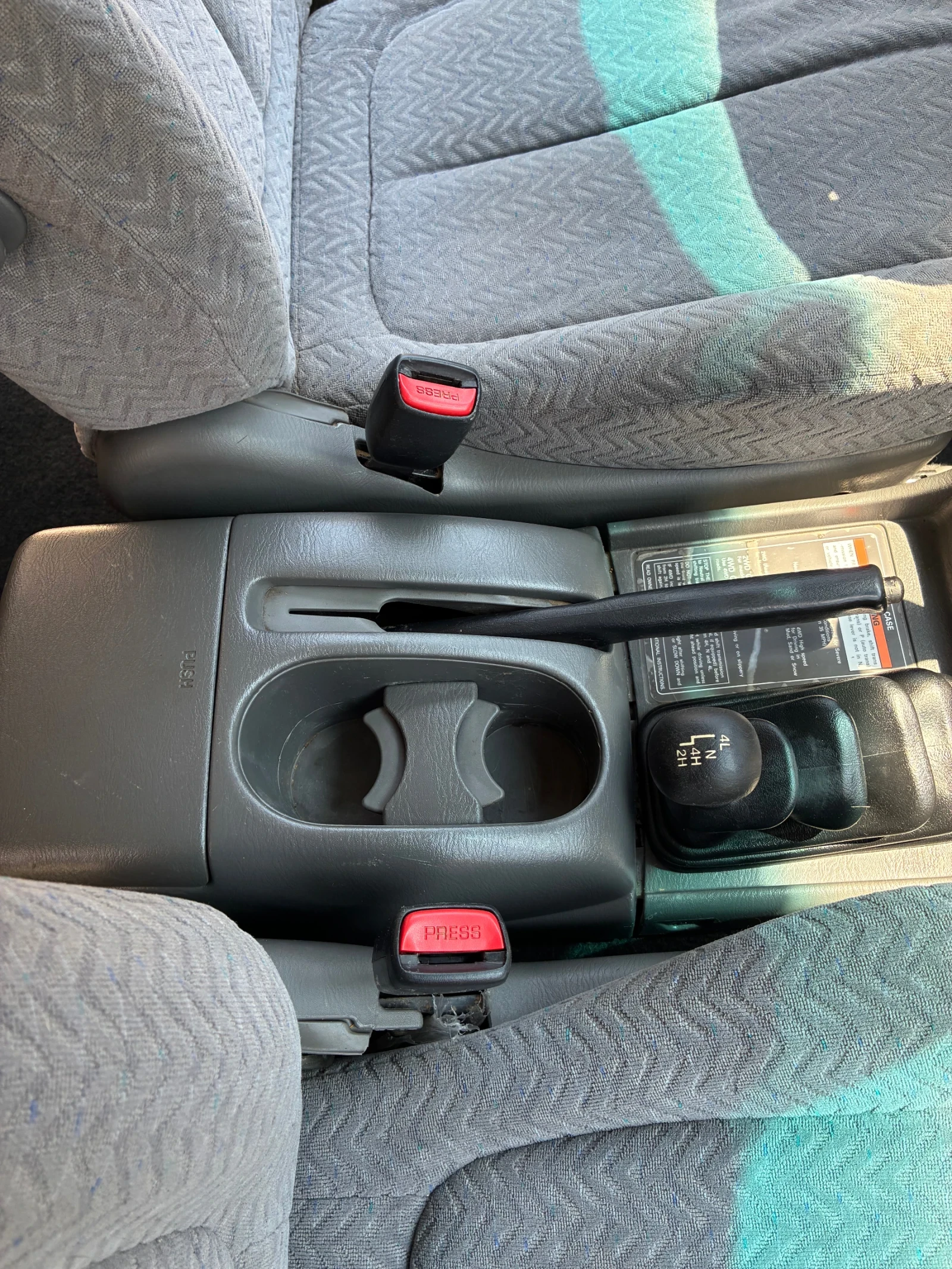Suzuki Grand vitara, снимка 4 - Автомобили и джипове - 56006915