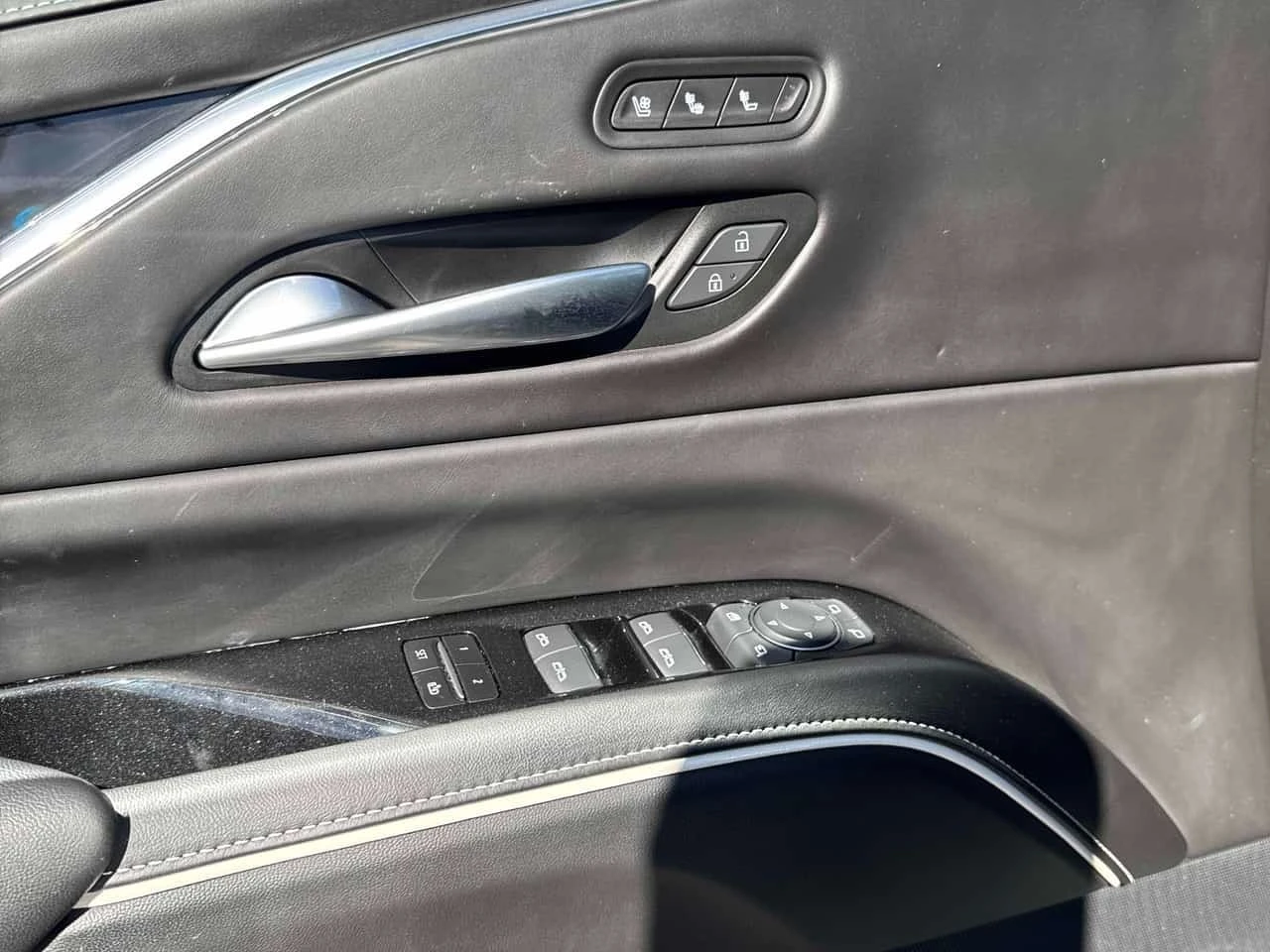 Cadillac Escalade * AWD V Series* ����������*  | Mobile.bg � ����������� 13