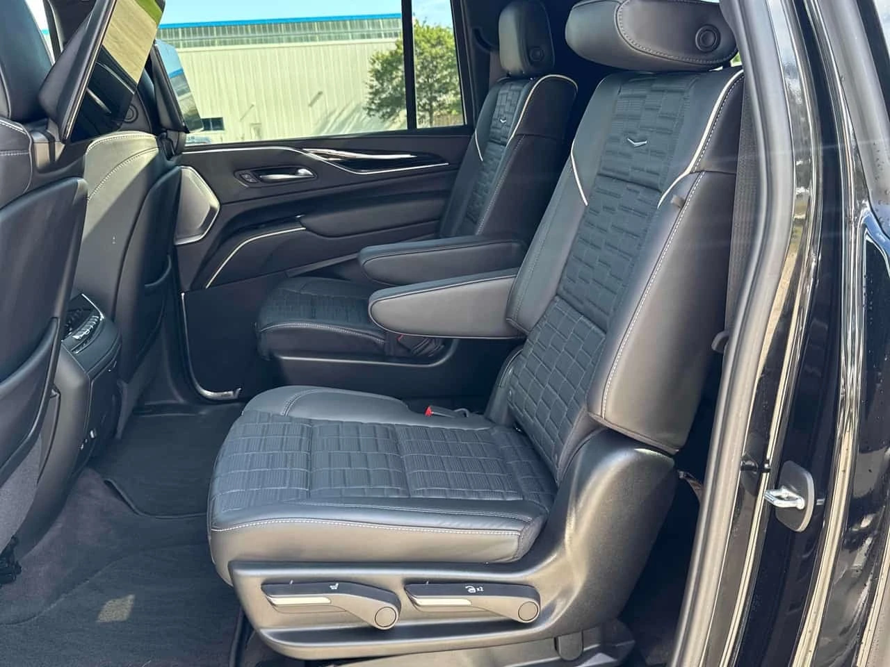 Cadillac Escalade * AWD V Series* ����������*  | Mobile.bg � ����������� 11