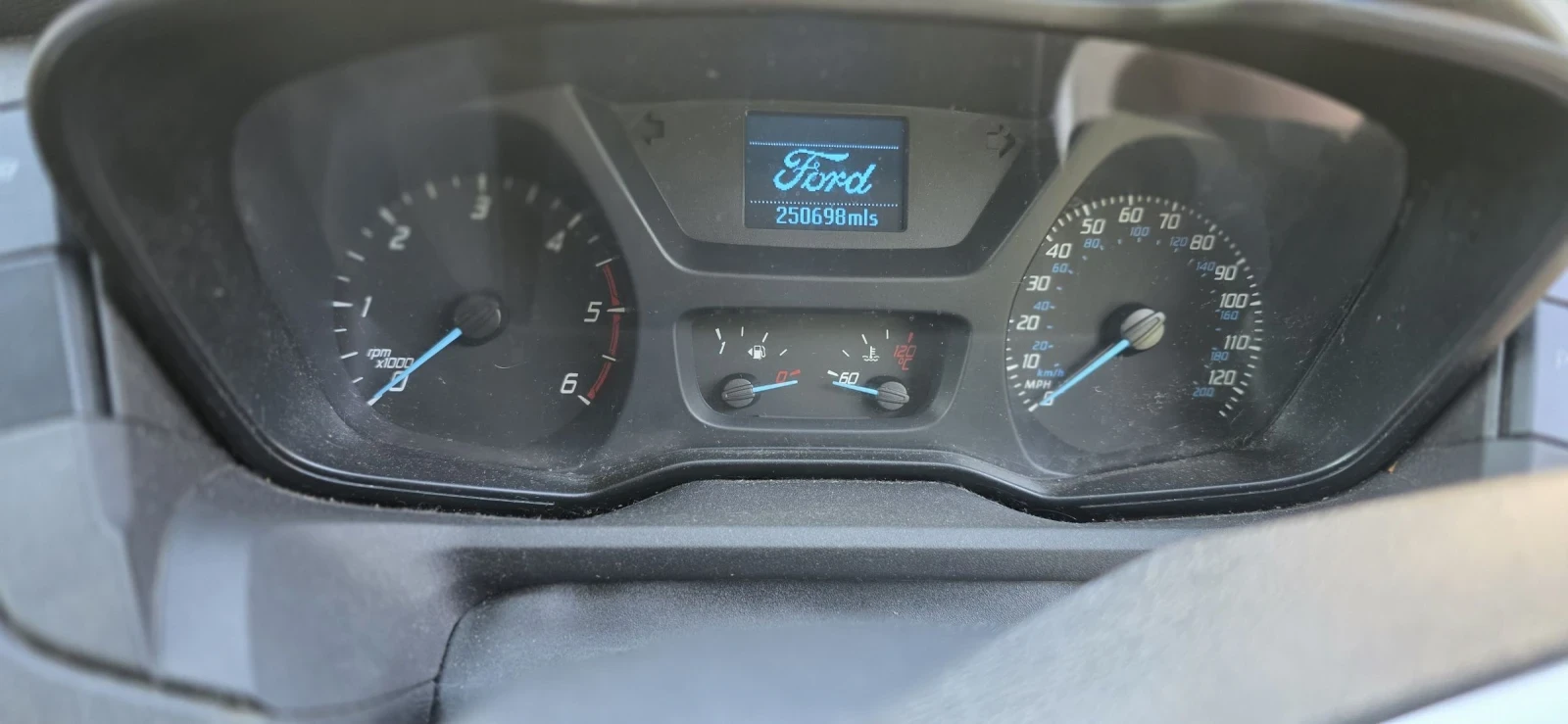 Ford Transit 350LWB - изображение 8