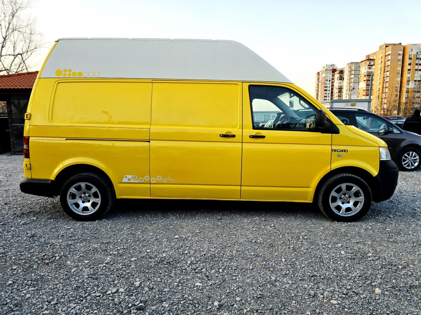 VW Transporter 1.9TDI, снимка 5 - Бусове и автобуси - 53866721