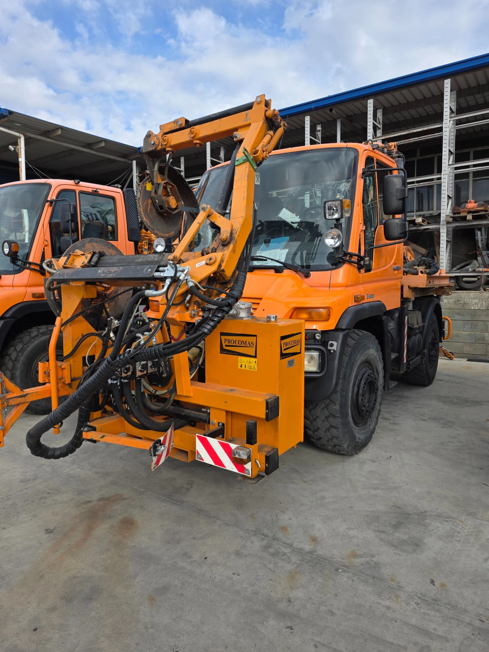 Mercedes-Benz UNIMOG U400, снимка 11 - Камиони - 56172113