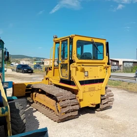  Cat D3C * LGP *  *   *  | Mobile.bg    7