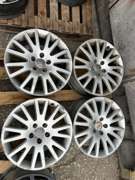 Алуминиеви джанти Audi 4F0601025AK 7.5"x17" 5x112 