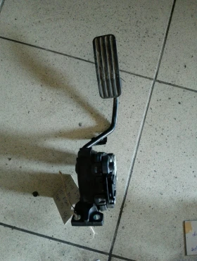 ел педал газ Ягуар С тайп 2.7д