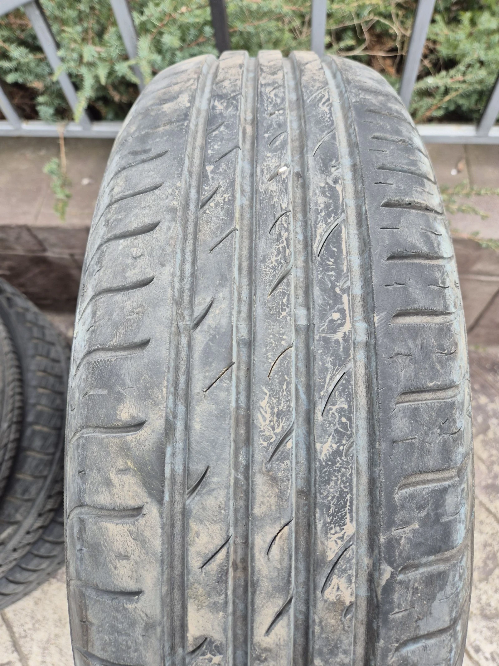 Гуми Летни 205/70R15