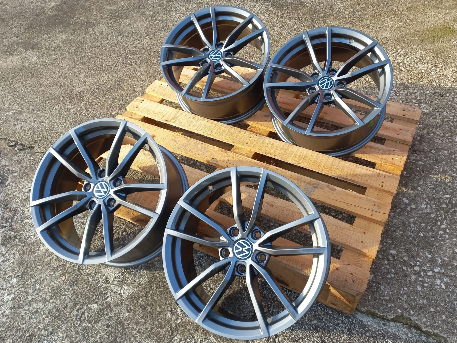 Джанти за VW, снимка 6 - Гуми и джанти - 54287501