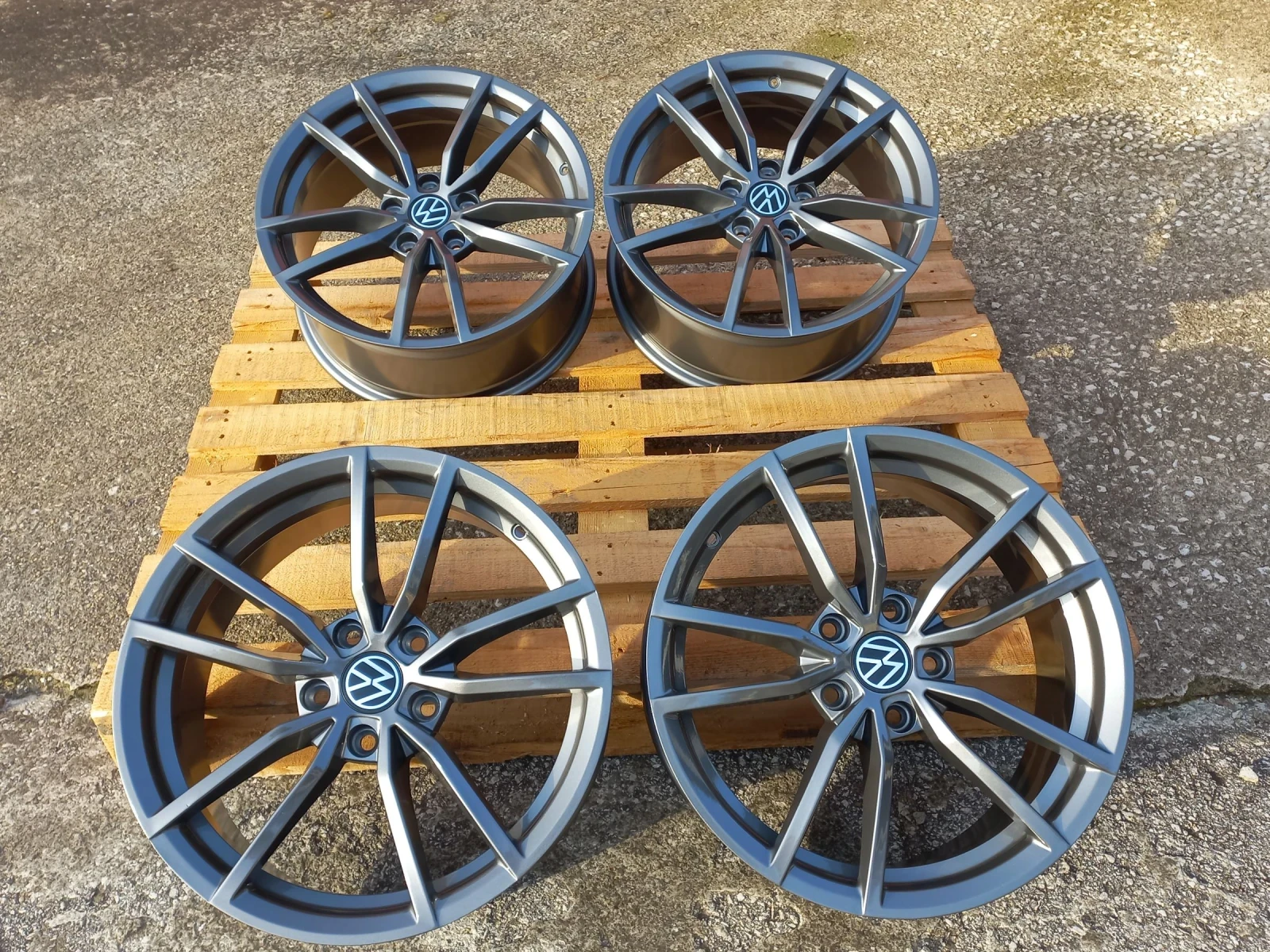 Джанти за VW, снимка 11 - Гуми и джанти - 54287501