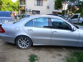 Mercedes-Benz E 220, снимка 3