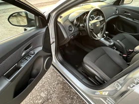 Chevrolet Cruze 1.8 I  КАТО НОВА, снимка 10