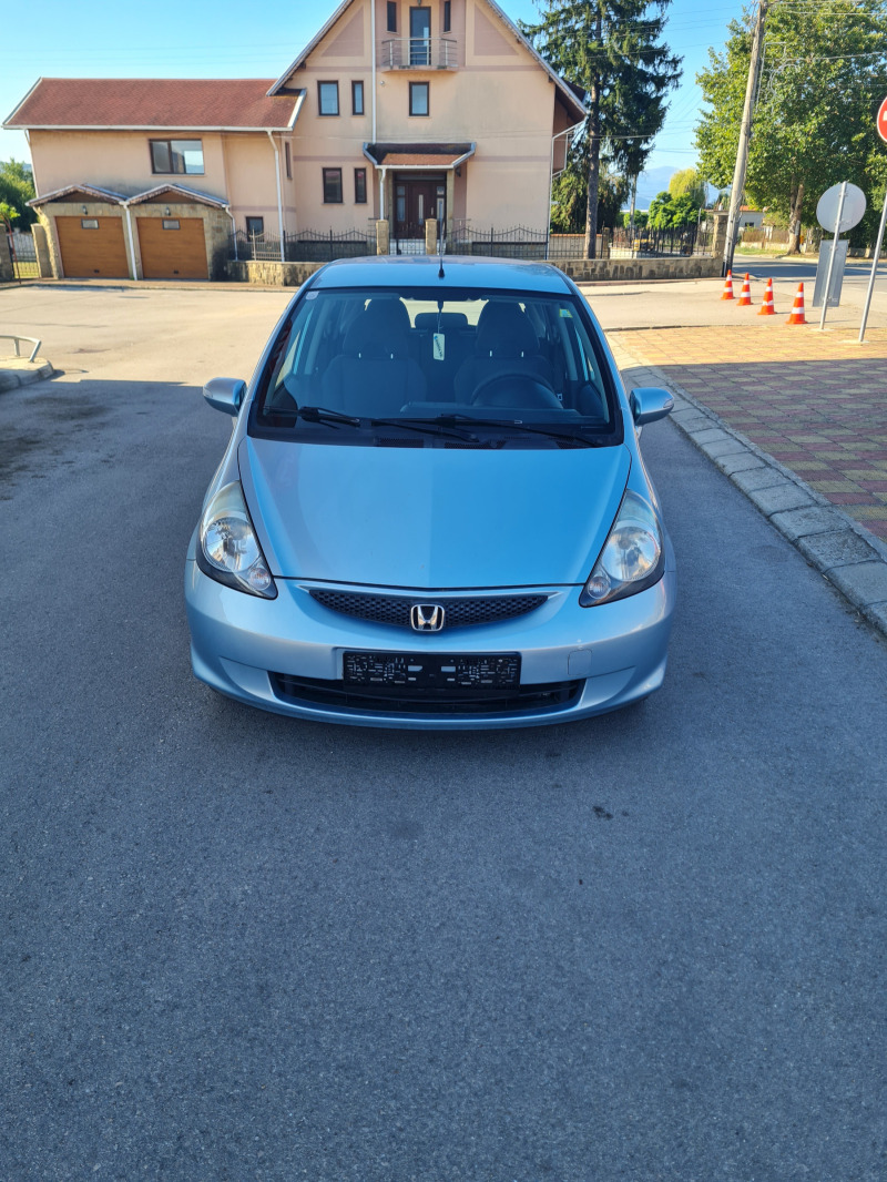 Honda Jazz 1.4куб.87к.с.2006г. Фейстлифт , снимка 1 - Автомобили и джипове - 46720156