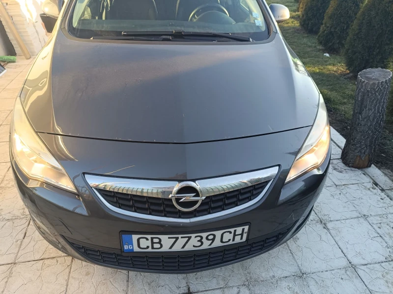 Opel Astra, снимка 2 - Автомобили и джипове - 46930835