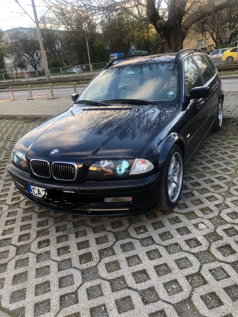 BMW 330 330i, снимка 1 - Автомобили и джипове - 47546080