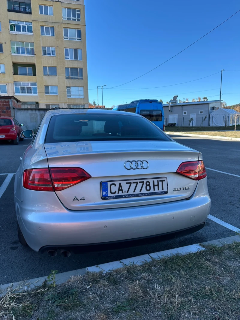 Audi A4 2.0, снимка 4 - Автомобили и джипове - 48357332