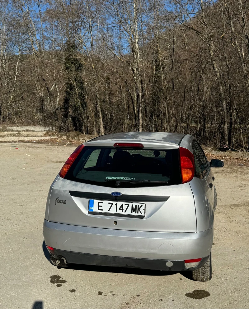 Ford Focus 1.6, снимка 9 - Автомобили и джипове - 48885283