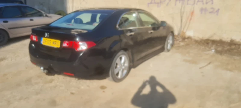 Honda Accord 2.2 i-dtec 150к.с., снимка 2 - Автомобили и джипове - 48894803